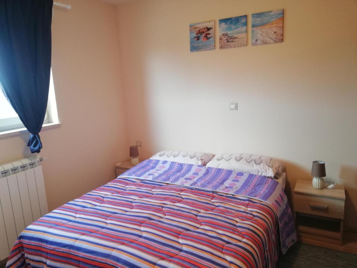 Apartman Nikola Ladrovici Kültér fotó